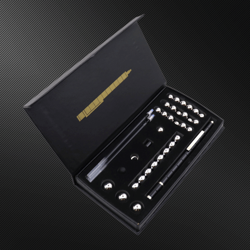 "Magnetischer Fidget Pen für Stressabbau, Silber, kombiniert Stift und Spielzeug für mehr Produktivität und Kreativität"