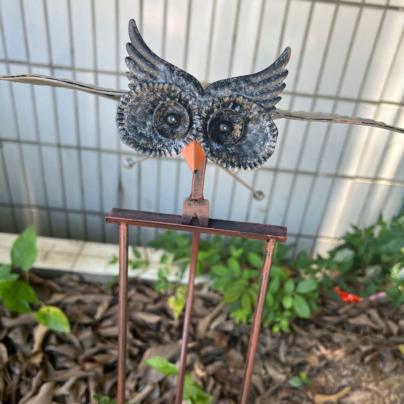 "Metallvogel Deko für Garten: Adler mit beweglichen Flügeln, kunstvoll gestaltet, wetterbeständig für magischen Outdoor-Touch