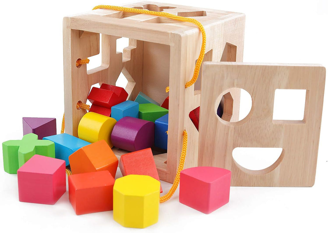 Montessori Holz-Lernwürfel in bunten Farben, Formen wie Dreiecke und Kreise, ideal für frühkindliche Entwicklung.