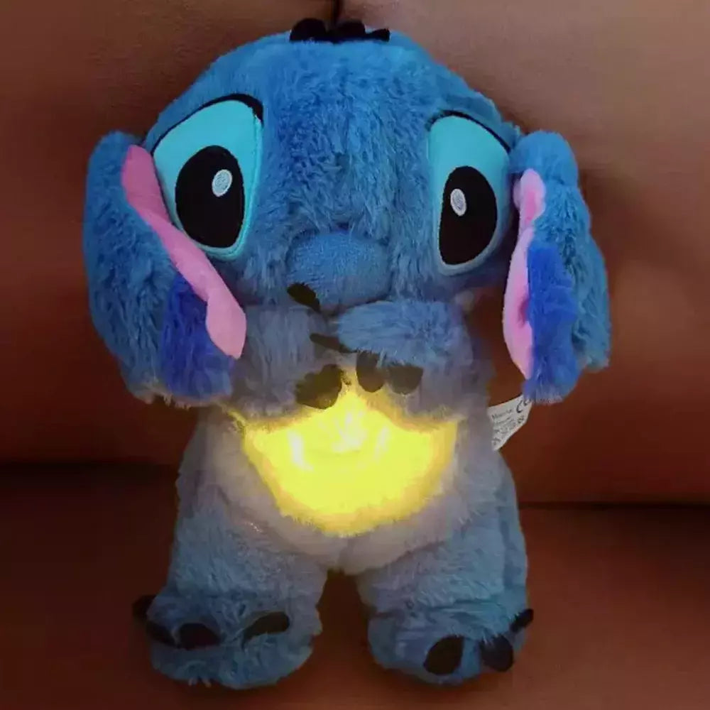 "Niedliches Stofftier Stitch mit integrierten Lichtern und Musik, ideal für beruhigenden Schlaf und Disney-Fans."