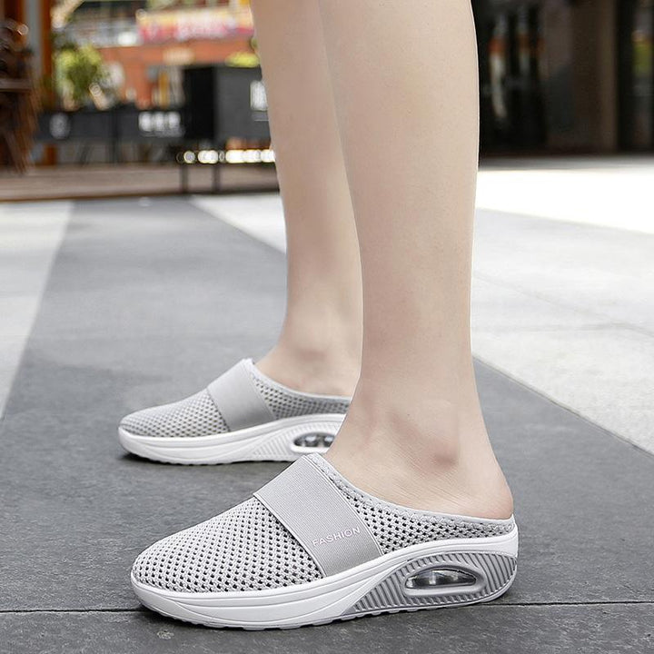 "Orthopädische Slipper mit Luftkissen, komfortables Slip-On-Design, atmungsaktive Materialien, vielseitig und elegant."