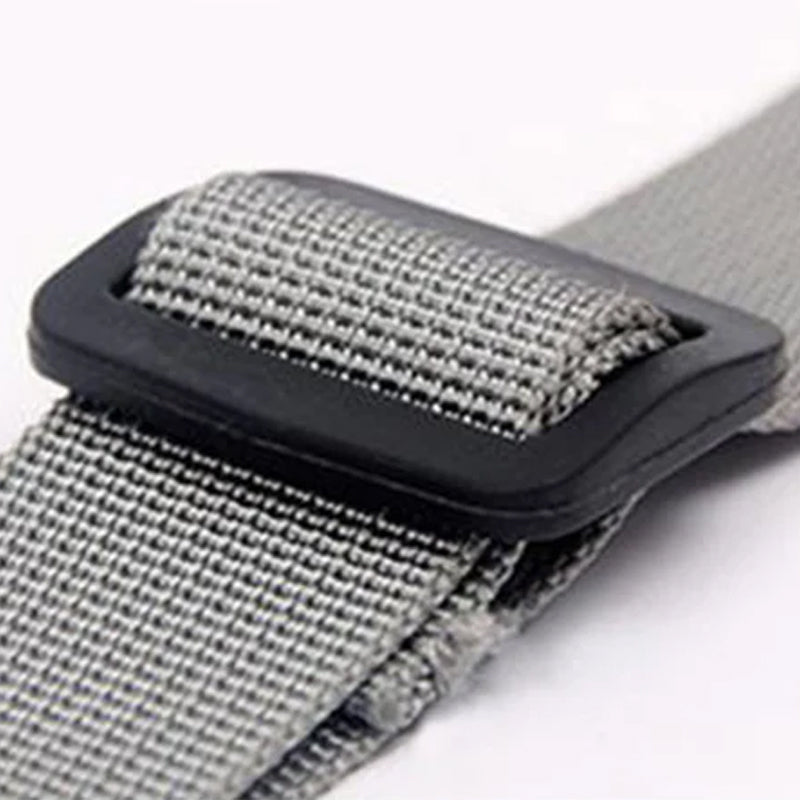 Orthopädischer Hundegurt, ergonomisch, bietet Unterstützung und Stabilität für Hunde-Hinterbeine, Detailaufnahme.