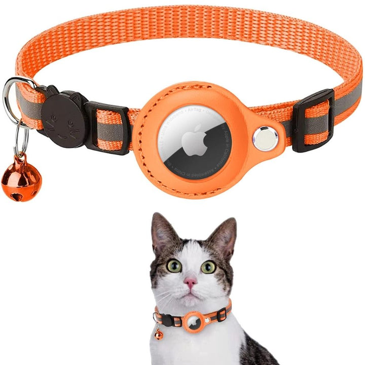 "Reflektierendes Katzenhalsband mit Sicherheitsverschluss und GPS-Halter, für erhöhte Sichtbarkeit und Schutz."