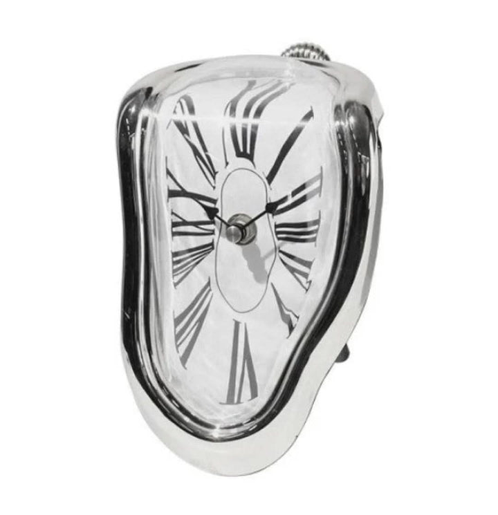 "Salvador Dali schmelzende Uhr mit surrealistischem Design, inspiriert von Dalis Gemälde, für Kunstliebhaber geeignet."