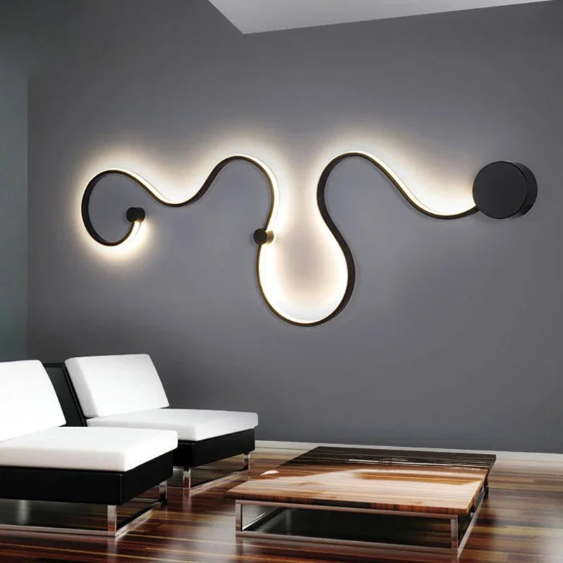 Schlanke, moderne LED-Wandleuchte in Schwarz, energieeffizient, perfekter Stil für Wohnzimmer, Flure, Schlafzimmer.