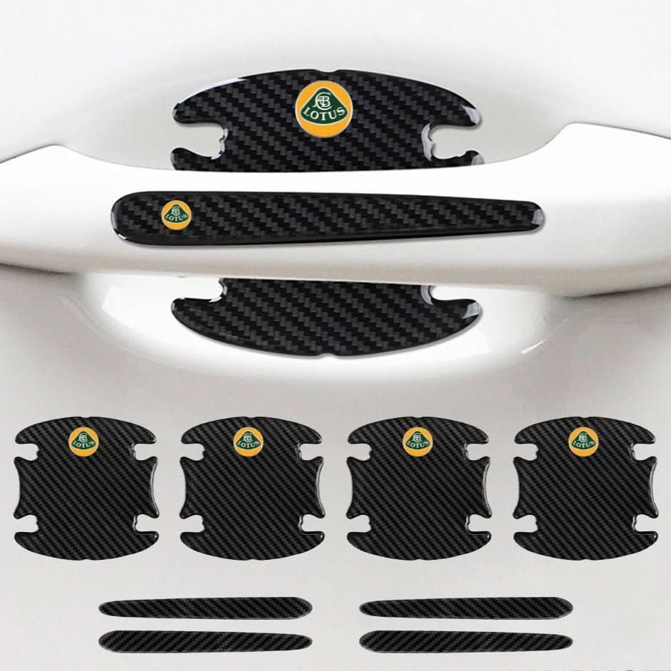 "Selbstklebendes Auto Türschutz Set im Carbon-Look mit universeller Passform und kratzfestem Design für effektiven Schutz."