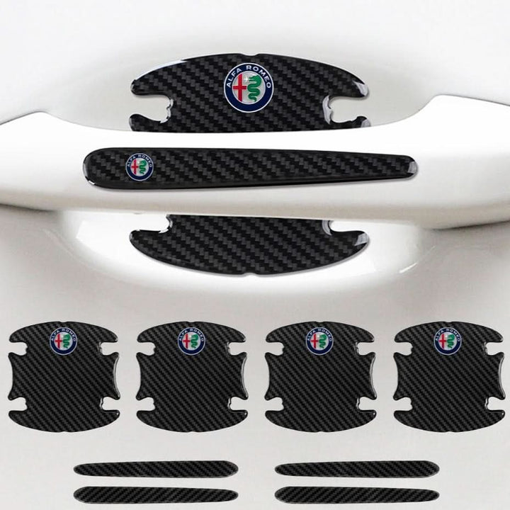 "Selbstklebendes Auto Türschutz Set im Carbon-Look mit universeller Passform und kratzfestem Design für effektiven Schutz."
