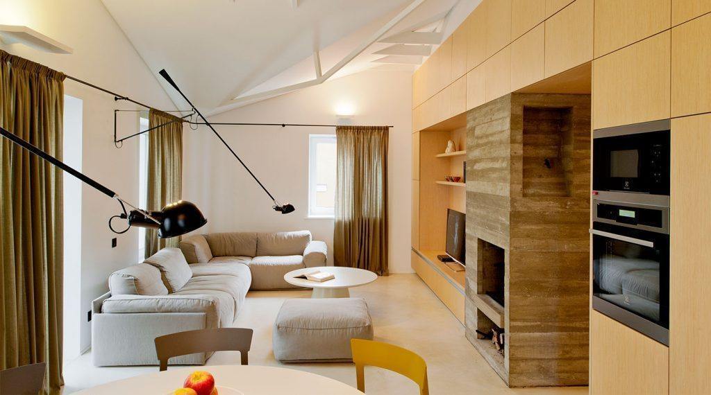 "Verstellbare Wandleuchte 265, industrielle Eleganz, Aluminiumschirm, Metallrahmen, flexible Beleuchtung für Zuhause."