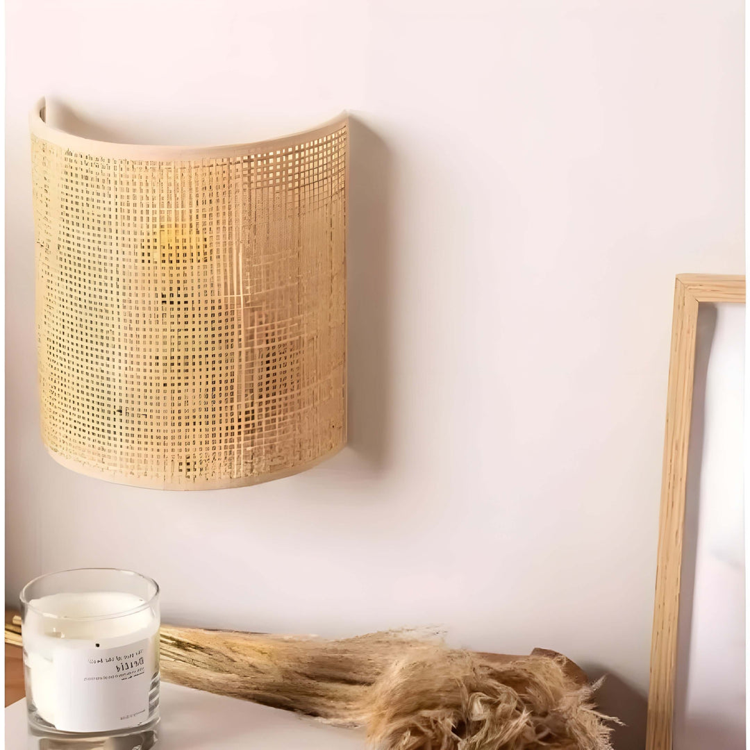 Handgeflochtene Rattan Wandleuchte