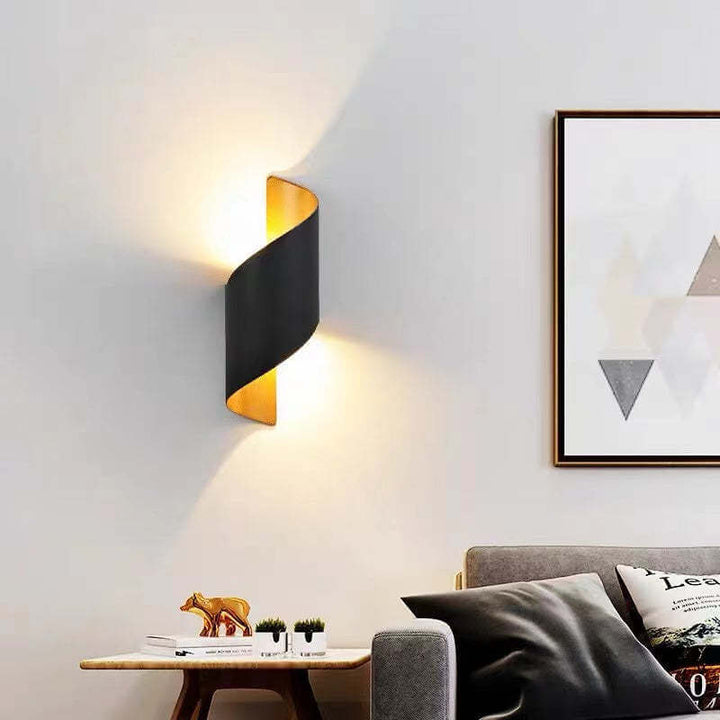 Moderne Spiral-LED-Wandleuchte