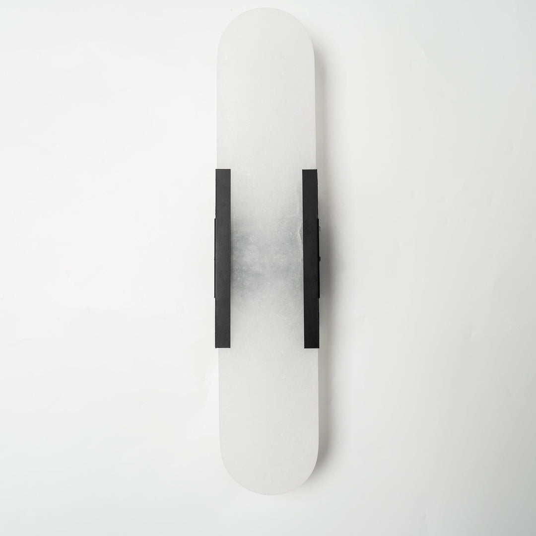 Langgestreckte Alabaster-Wandleuchte