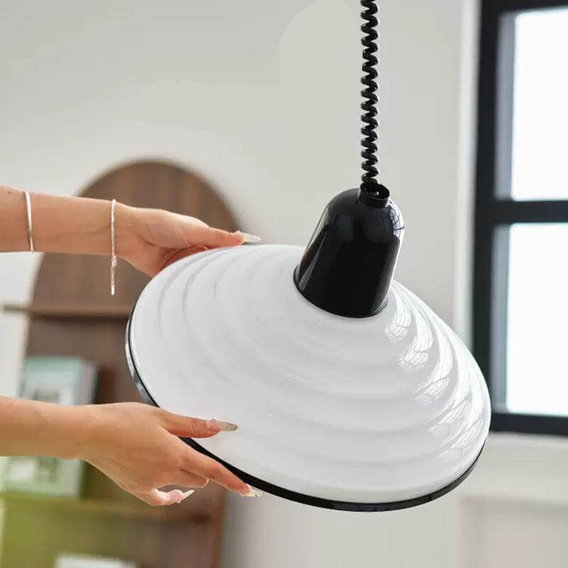 Cremefarbene Glas-Pendelleuchte