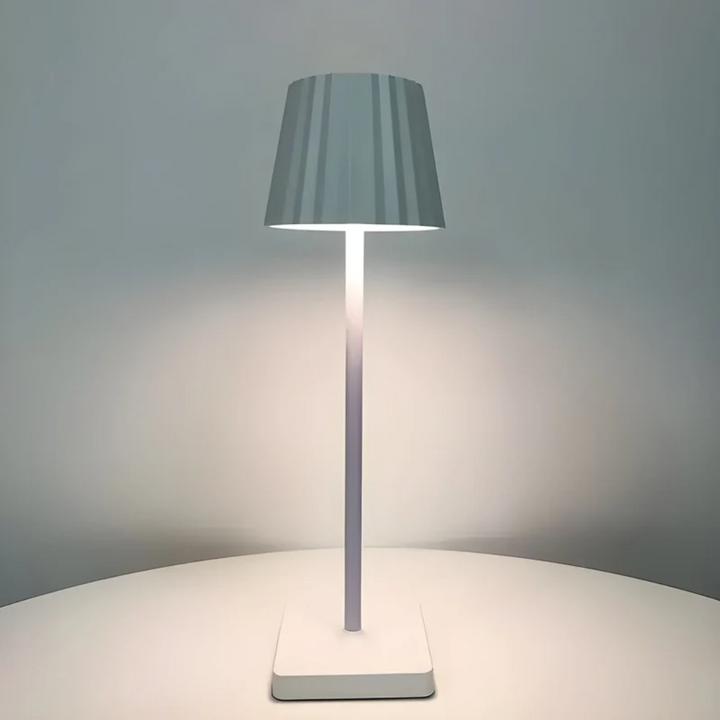 Dimmbare LED Tischlampe, Kabellos
