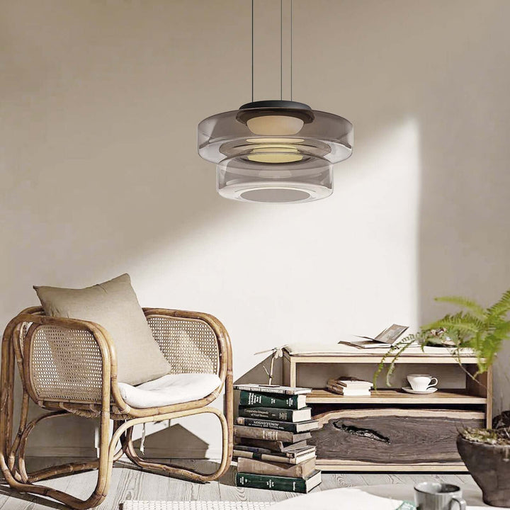 Élégante suspension en verre Bauhaus