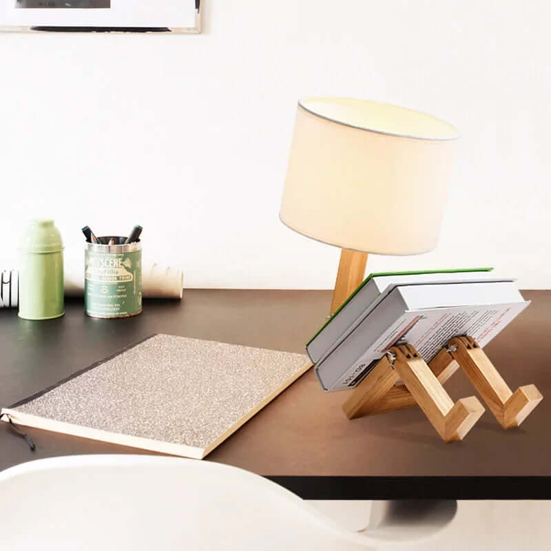 Hölzerne Tischlampe mit Bücherhalter - Flexibel & Modern