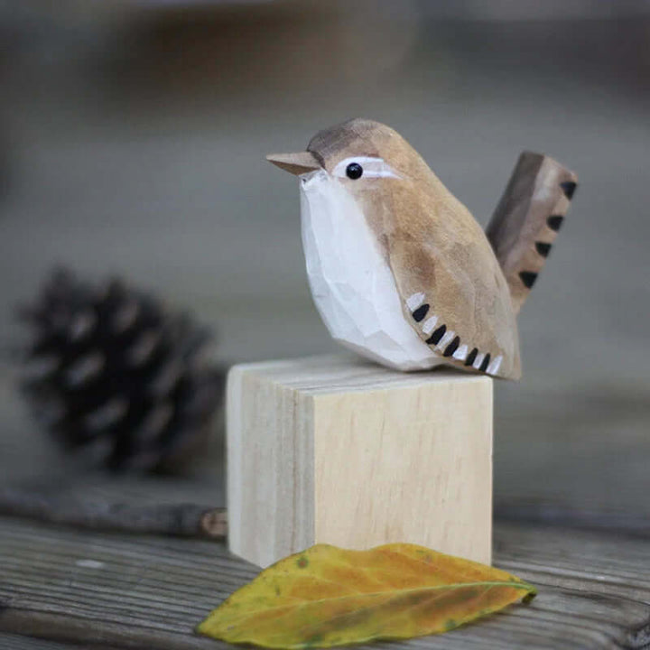 Handgeschnitzte Holzvogel-Dekoration - Naturgetreue Vogelfiguren