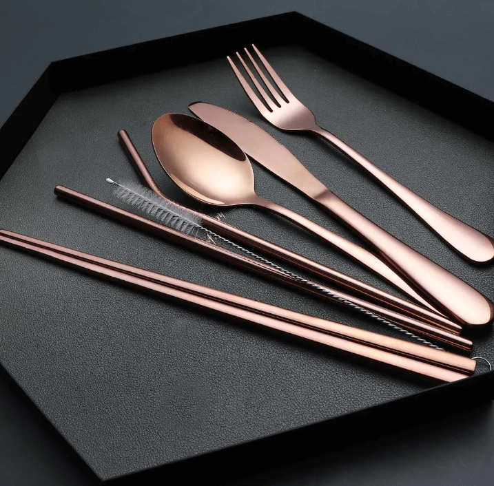Ensemble de couverts compacts en acier inoxydable - Durable et élégant