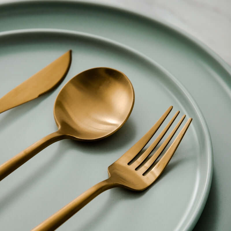 Minimalistisches Edelstahlbesteck Set
