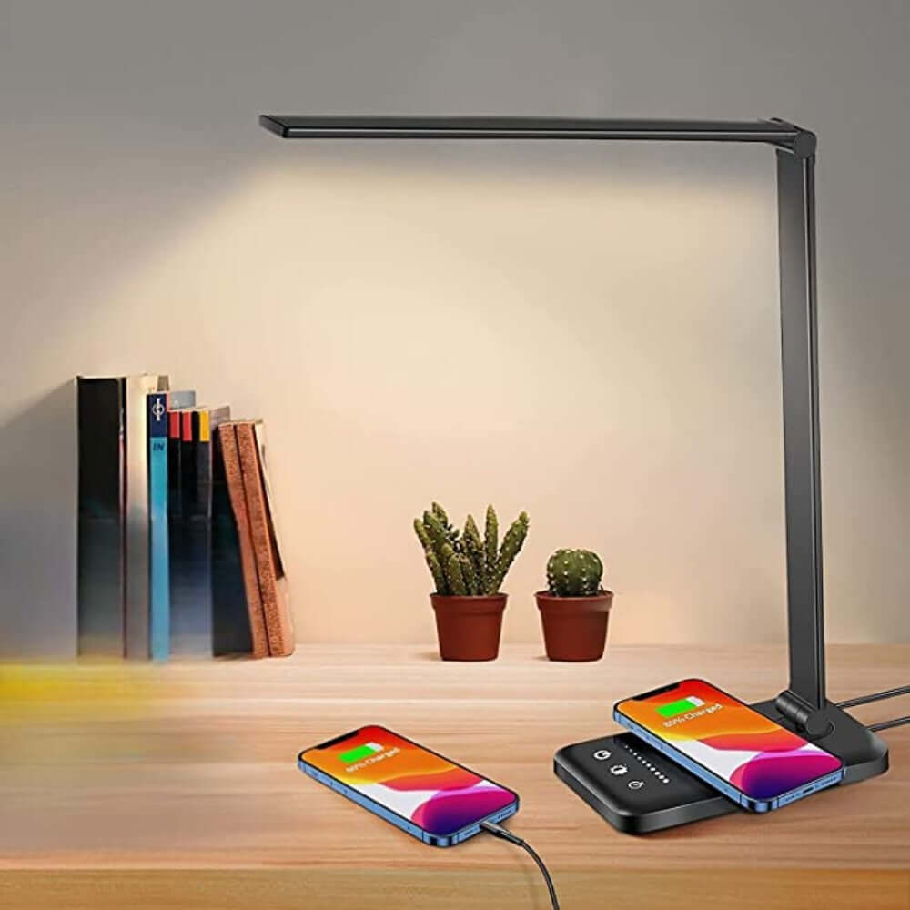 Einstellbare LED Schreibtischlampe mit USB