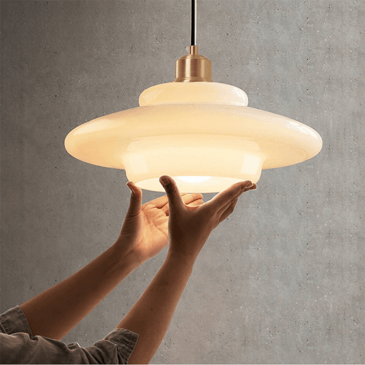 Lampe à suspension élégante en verre blanc