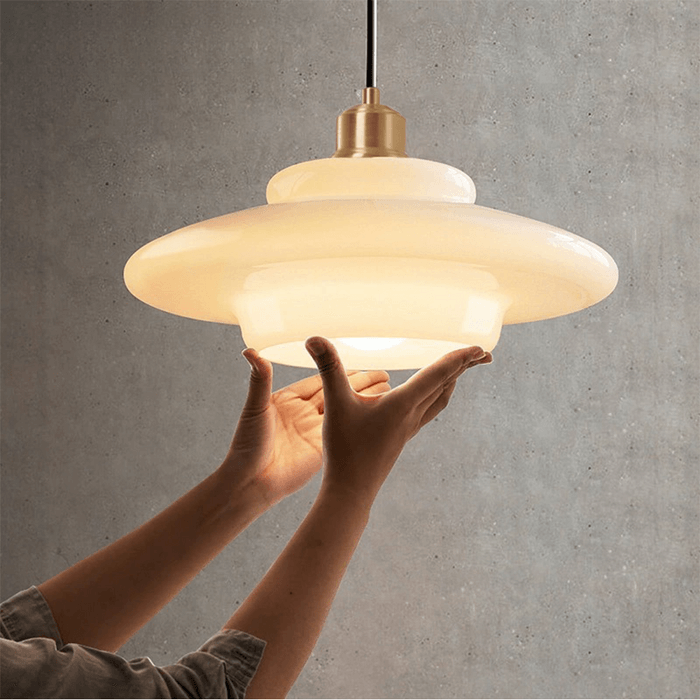 Lampe à suspension élégante en verre blanc