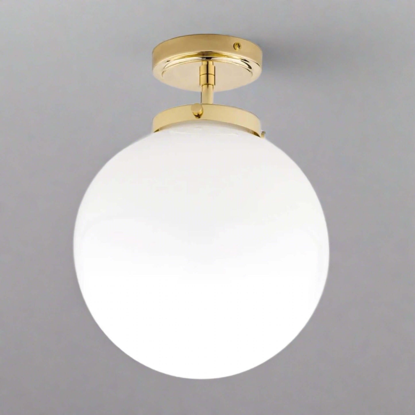 Plafonnier sphérique moderne pour salle de bain