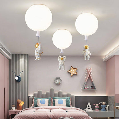 Moderne LED-Deckenleuchte "Mond & Astronauten"