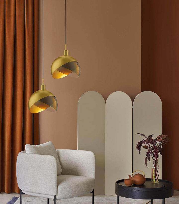 Goldene Pendelleuchte Rauchglas