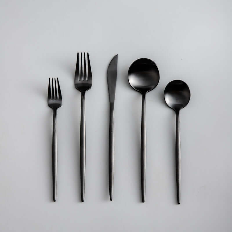 Minimalistisches Edelstahlbesteck Set