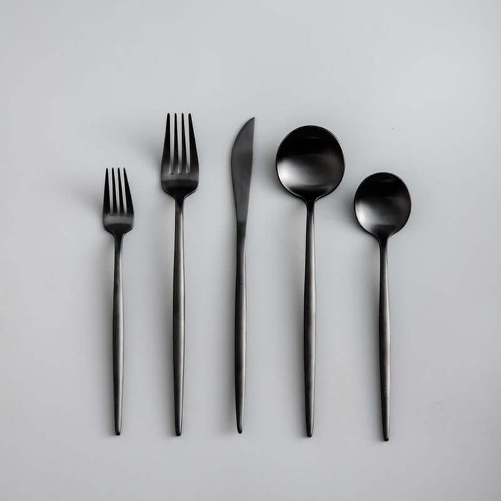 Minimalistisches Edelstahlbesteck Set