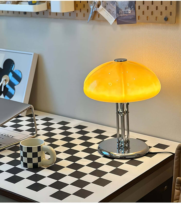 Pilz Design Tischlampe Glas Bernstein