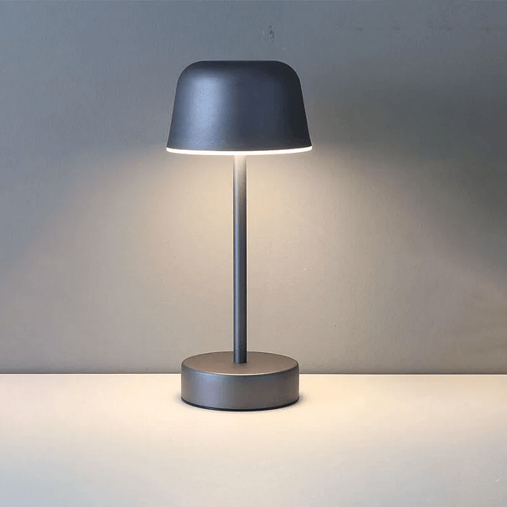 Dimmbare LED Tischleuchte, Modernes Design
