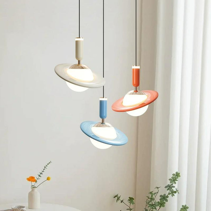 Moderne LED-Pendelleuchte, Höhenverstellbar