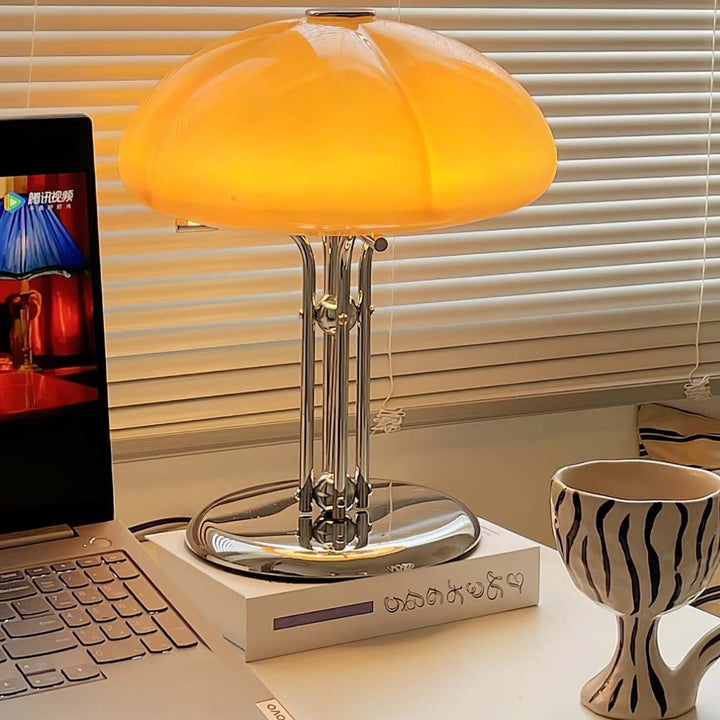 Pilz Design Tischlampe Glas Bernstein