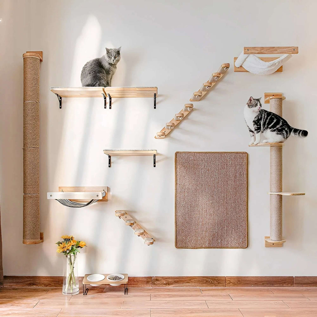 Wandkletterbrett mit Kratzsäule für Katzen