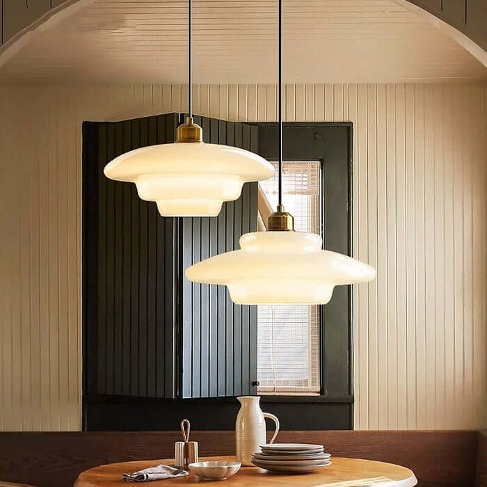 Lampe à suspension élégante en verre blanc