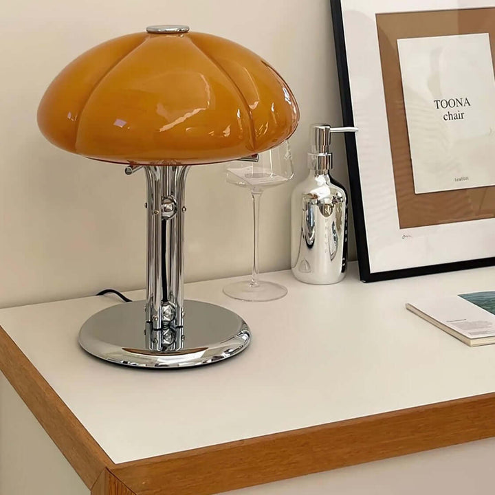 Pilz Design Tischlampe Glas Bernstein