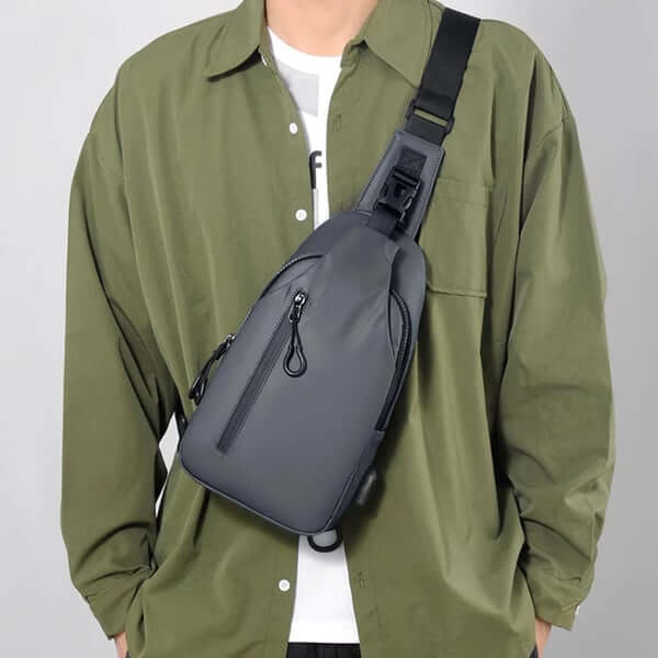 Sac à bandoulière étanche avec USB