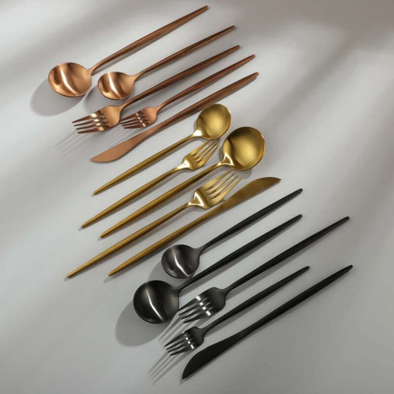 Minimalistisches Edelstahlbesteck Set