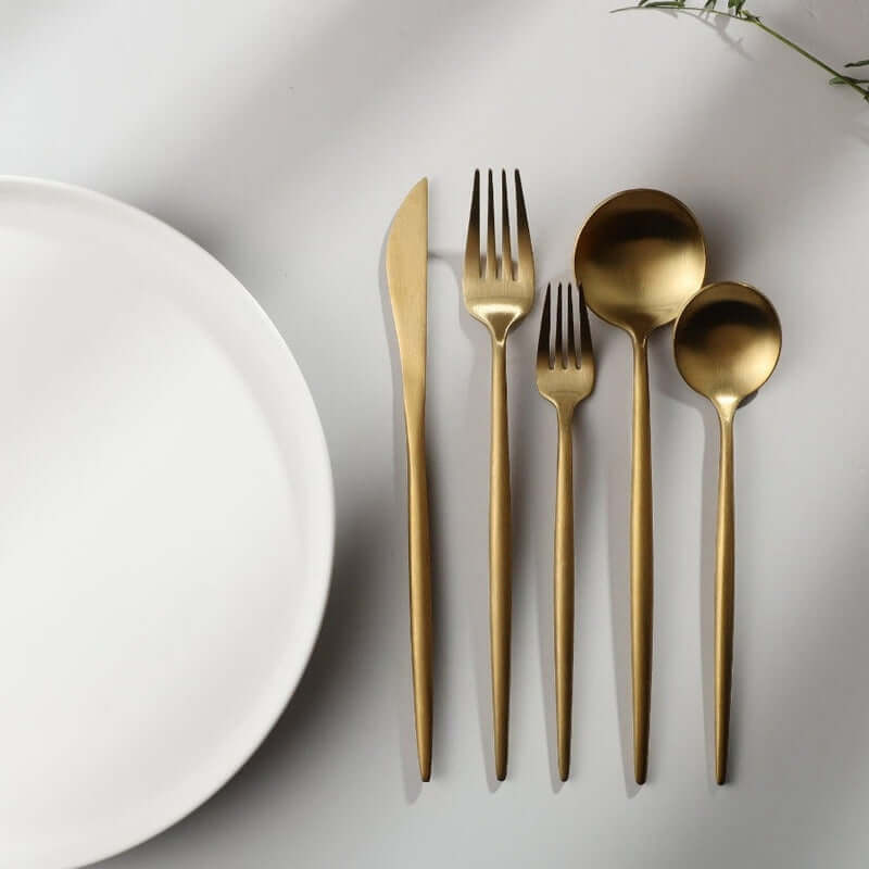 Minimalistisches Edelstahlbesteck Set