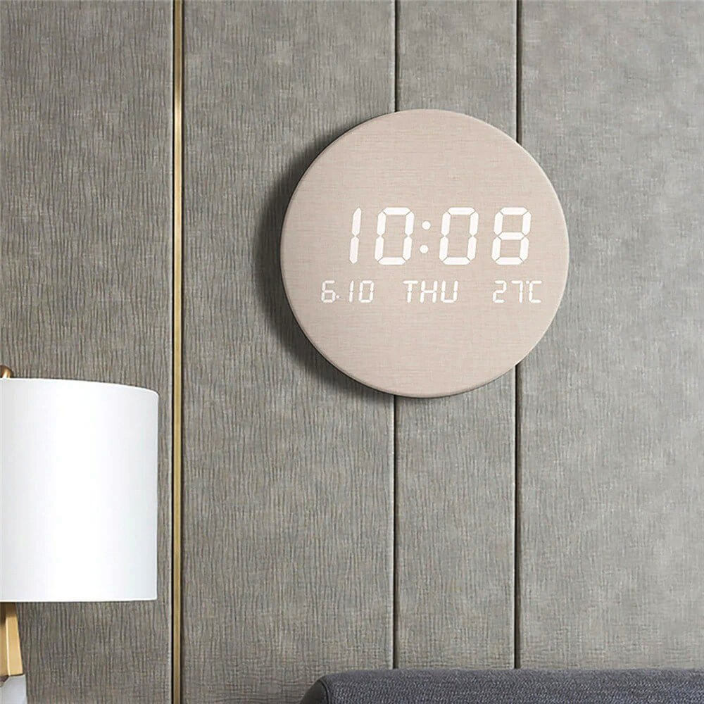 Moderne Digitale Wanduhr - Minimalistisch & Funktional