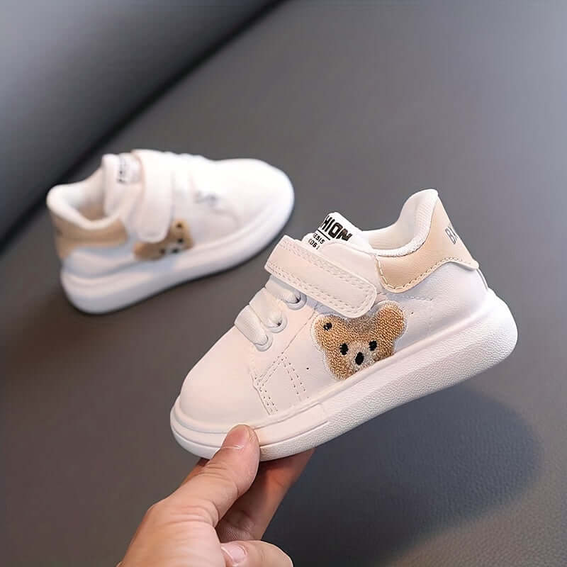 Robuste Kleinkind-Sneaker mit Klettverschluss