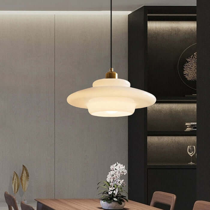 Lampe à suspension élégante en verre blanc