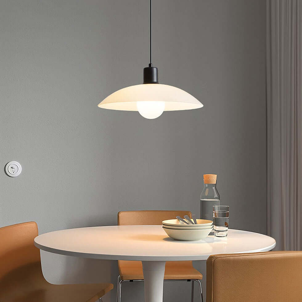 Minimalistische Pendelleuchte Weißglas