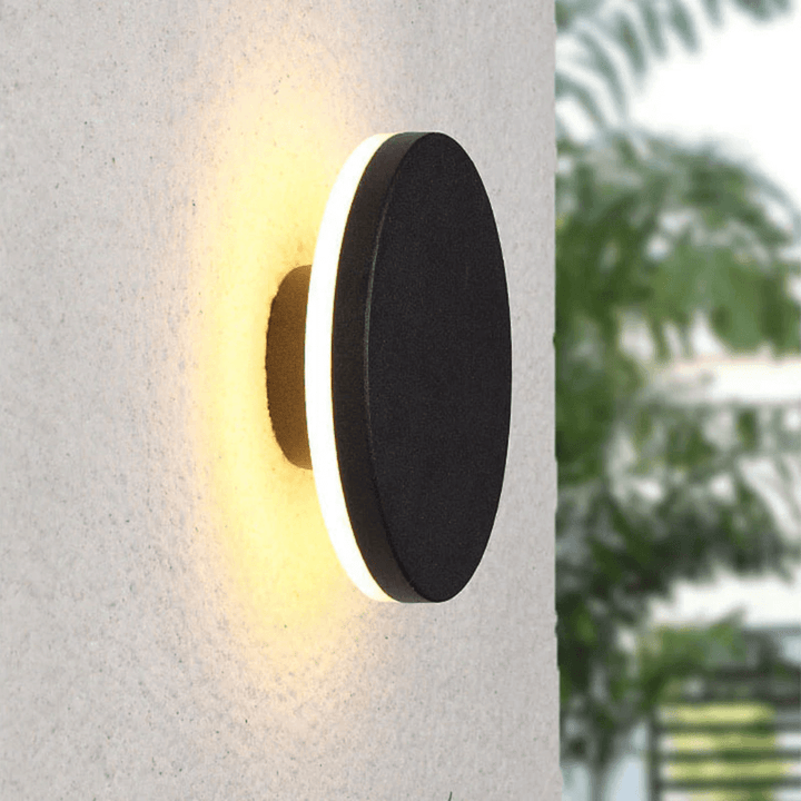Minimalistische LED Außenwandleuchte