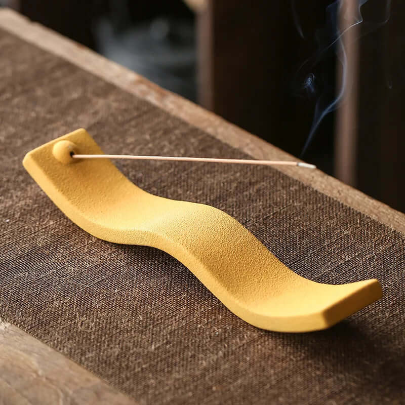 Keramik Räucherstäbchenhalter Wellen-Design
