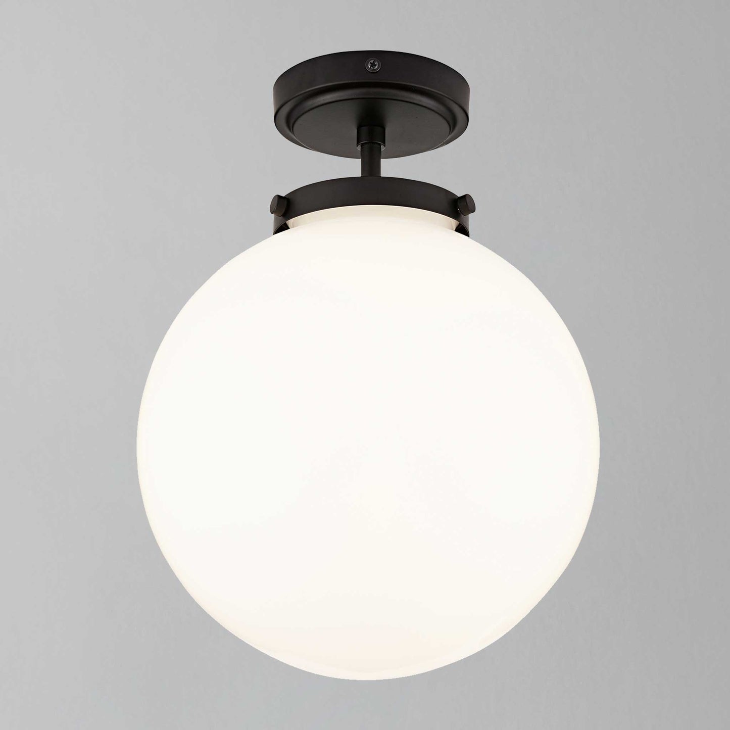 Plafonnier sphérique moderne pour salle de bain