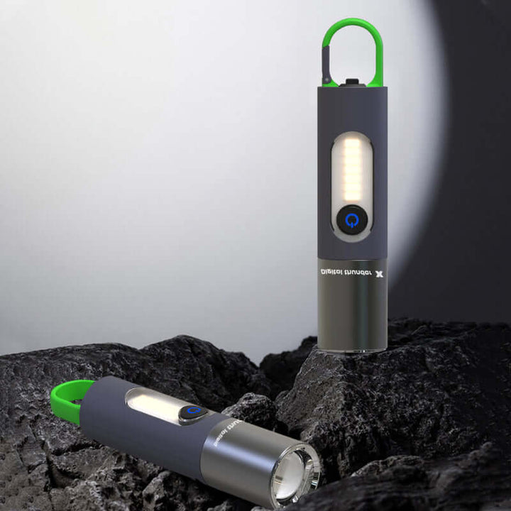 Wiederaufladbare LED Taschenlampe, Zoombar