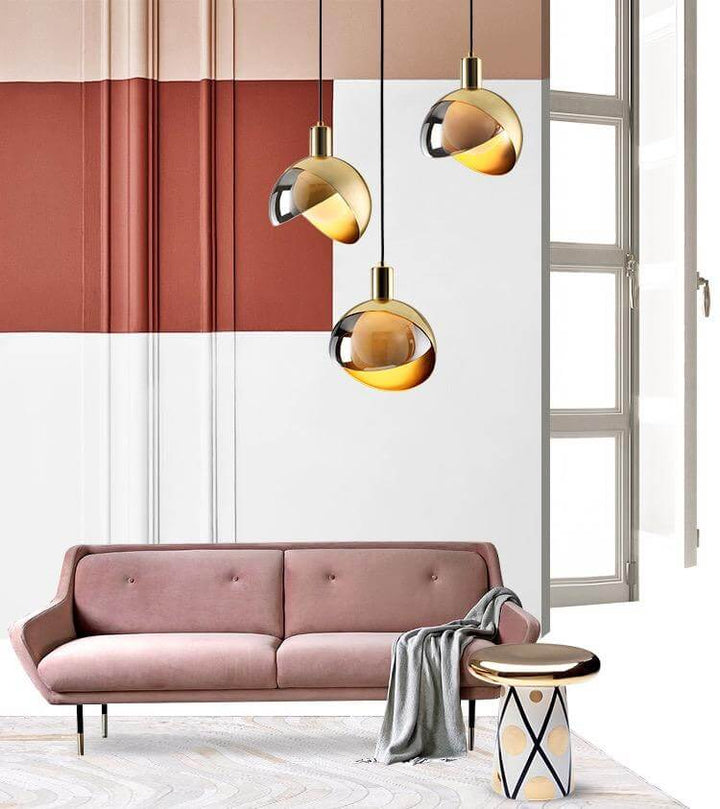 Goldene Pendelleuchte Rauchglas