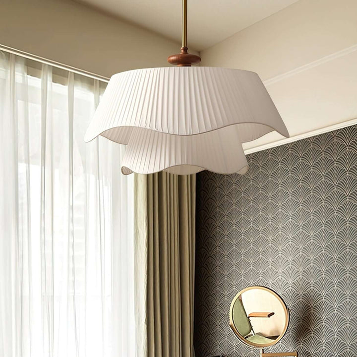 Moderne Pendelleuchte mit Metallakzente